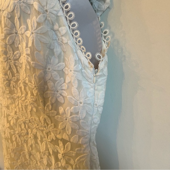 Like New! Lost + Wander White Lace Madonna Lily Maxi Dress | Size L - Picture 8 of 12